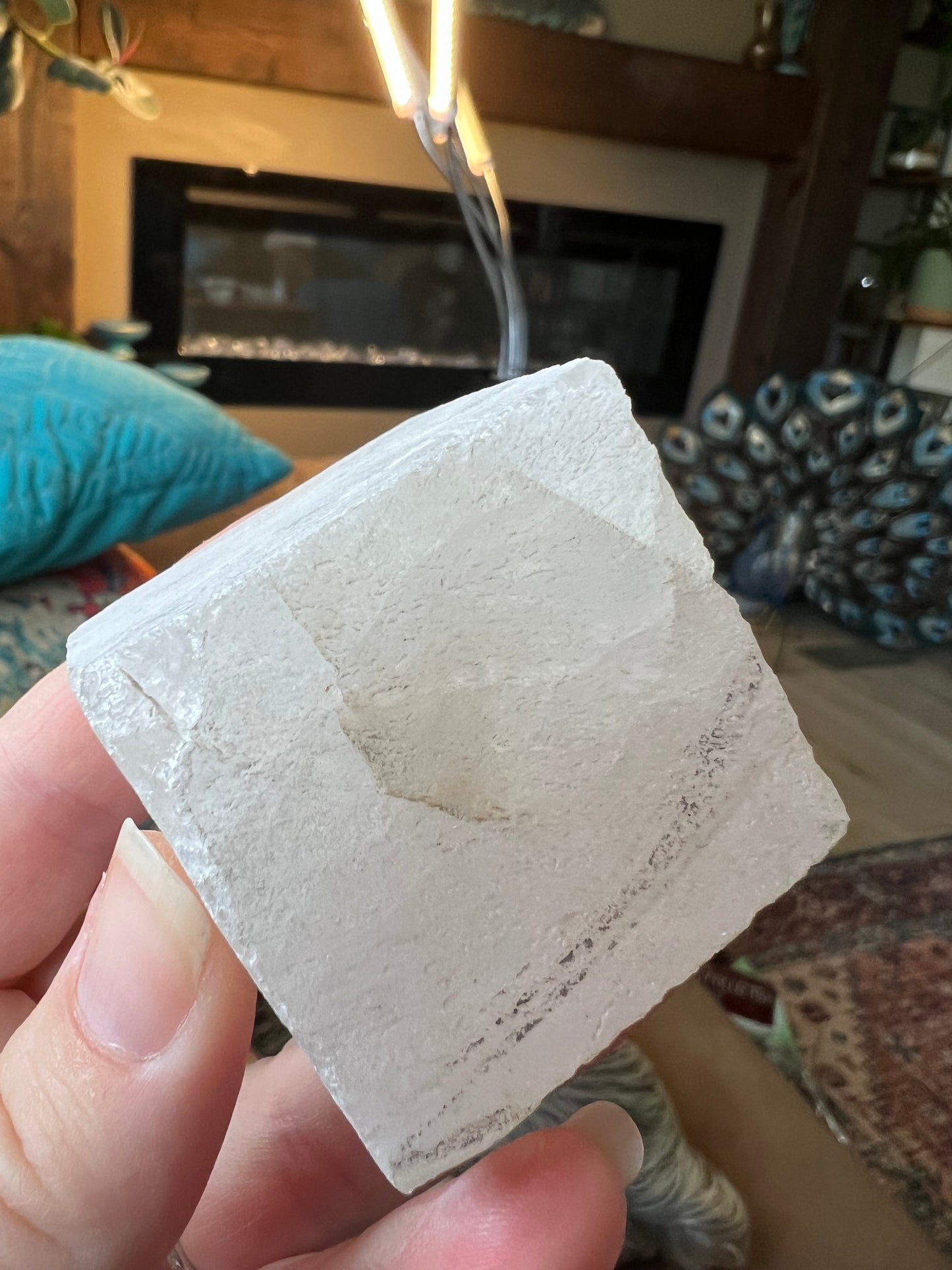 Quartz cubes unpolished