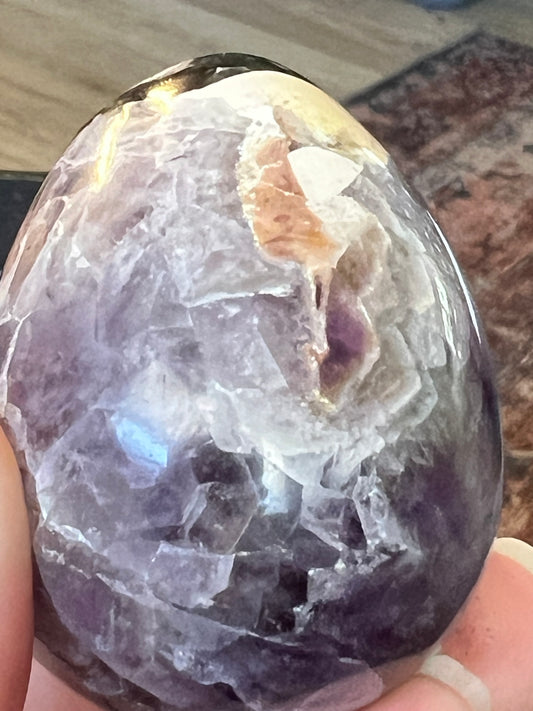 Fluorite egg