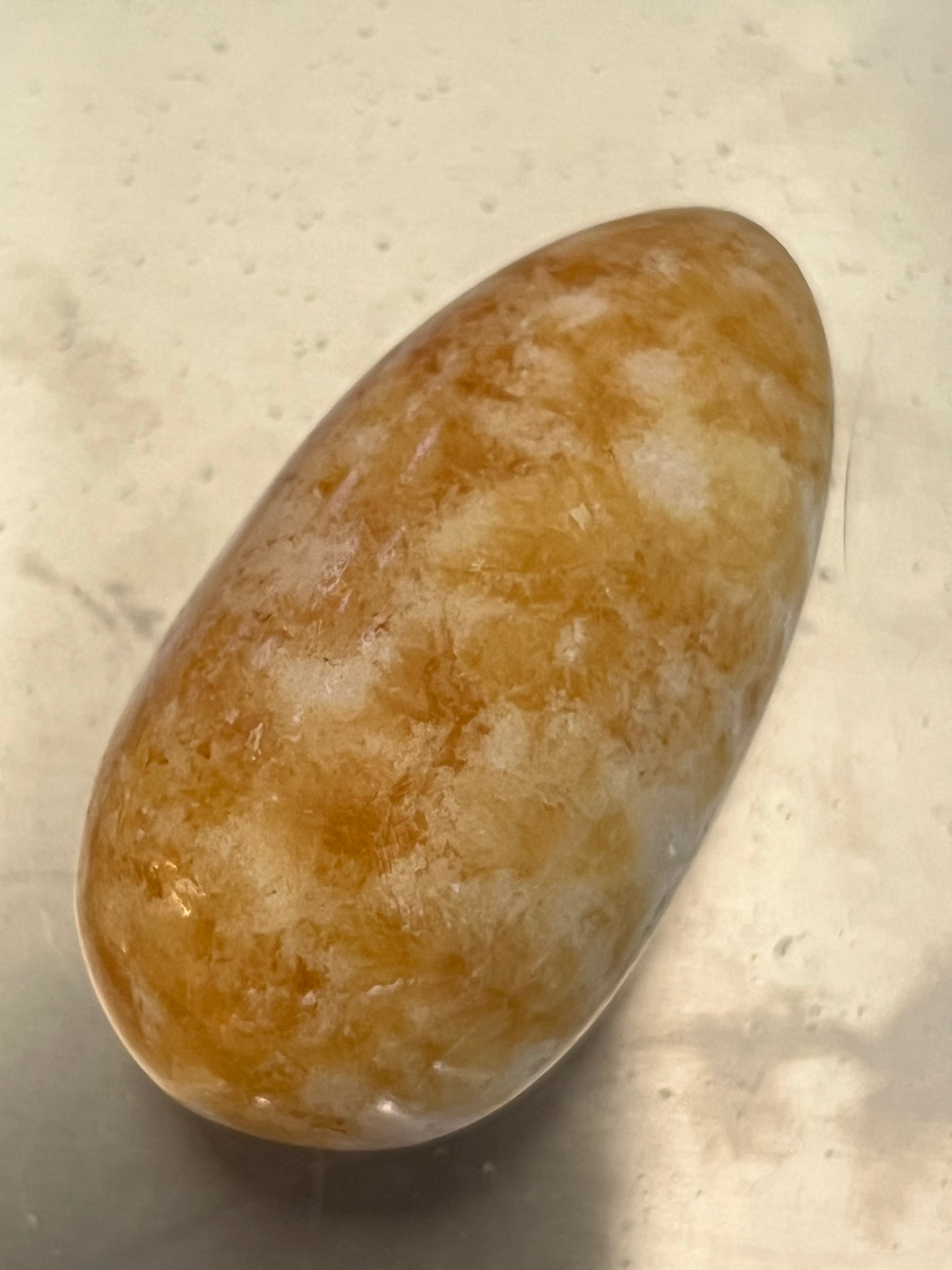 Yellow calcite egg