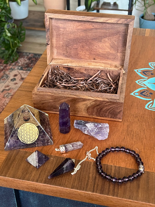 Amethyst gift box